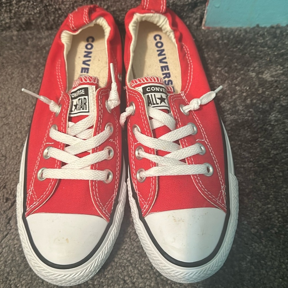 Only wore once. Don’t really fit my feet